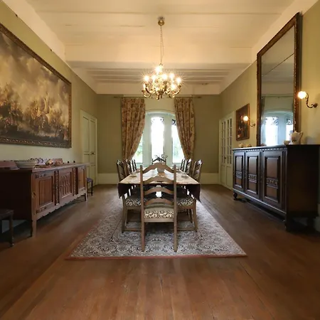 Chateau De Bussolles Semesterbostad *